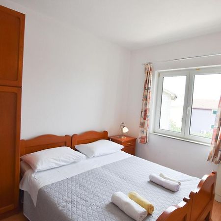 Apartments Karmen Primošten Eksteriør billede